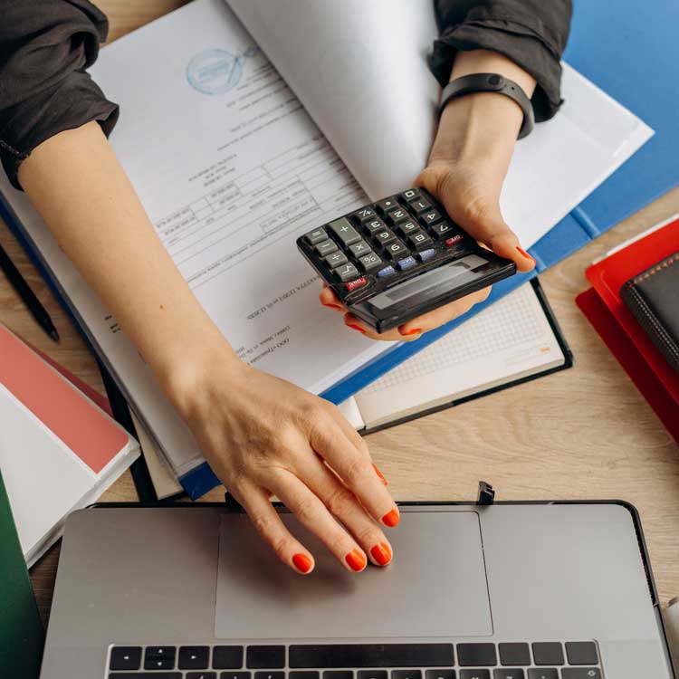 Samochód osobowy podczas kolizji